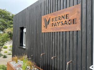Façade du showroom Kerne Paysage à Pluguffan