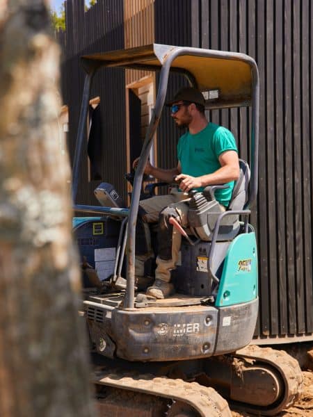 Tanguy en train de faire de la minipelle